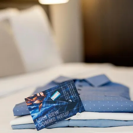Renaissance Arc De Triomphe Hotel Parigi