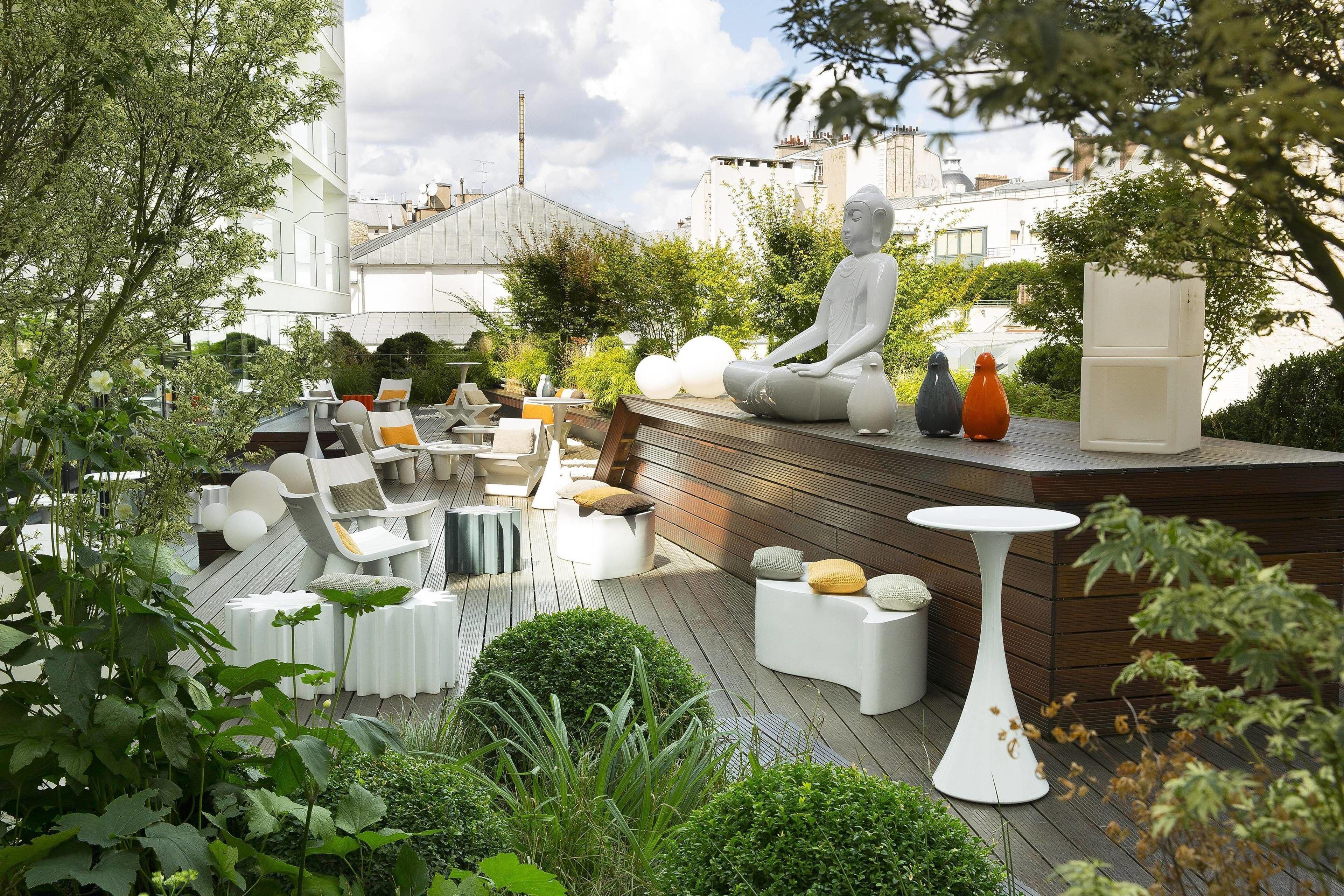 Renaissance Arc De Triomphe Hotel 5*